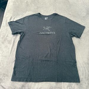 Arc'teryx Men's Charcoal Tee